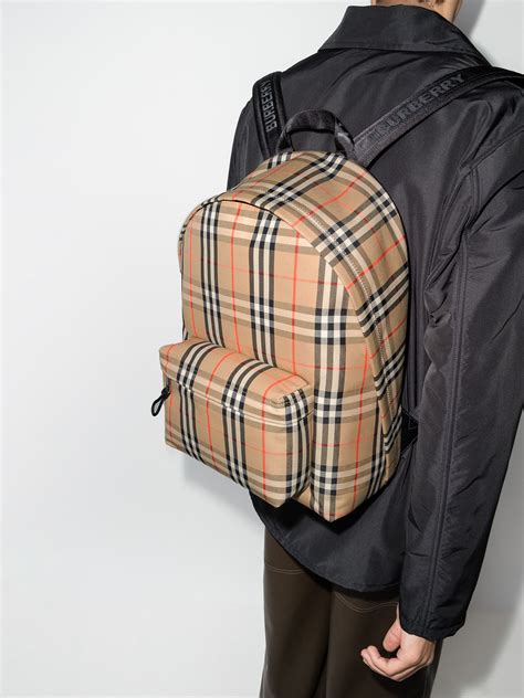 Burberry vintage check backpack